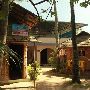 Elara Beach View Homestay Homestay